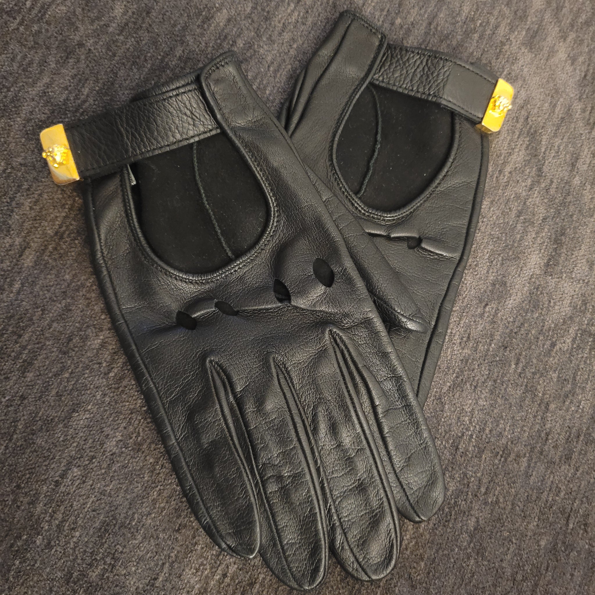 Vintage Women's Versace Leather Driving Gloves